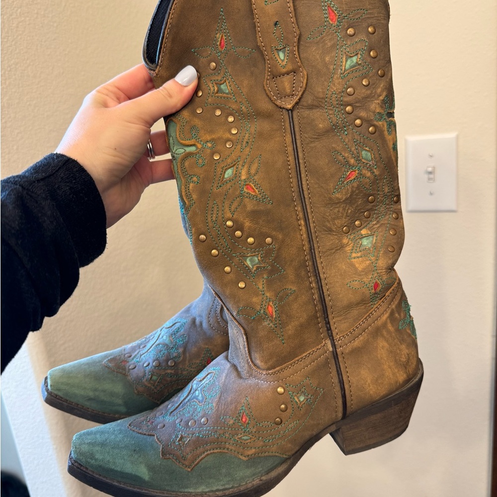 Women’s Laredo western boots